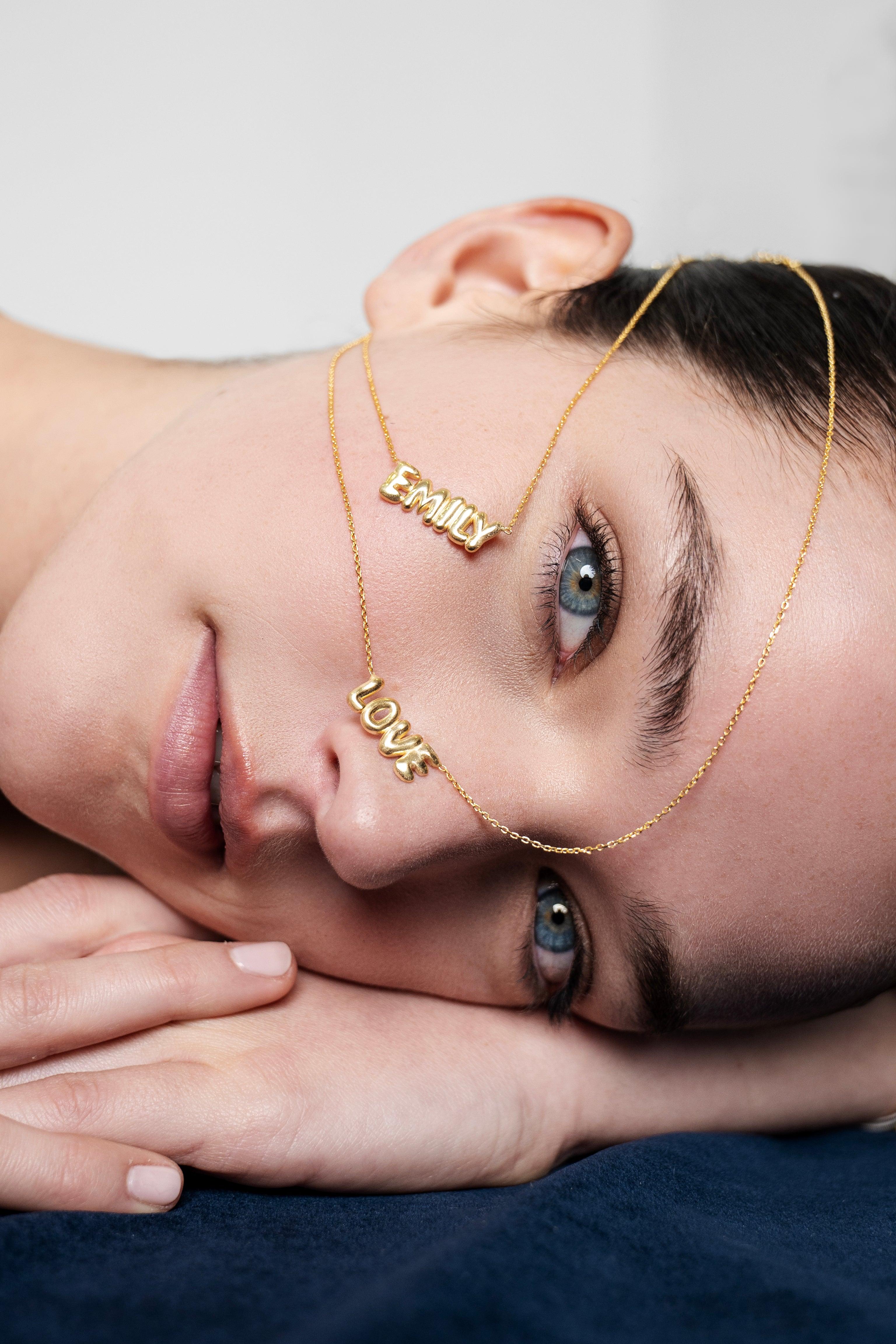 Bubble Nameplate Necklace - SELEN JEWELS
